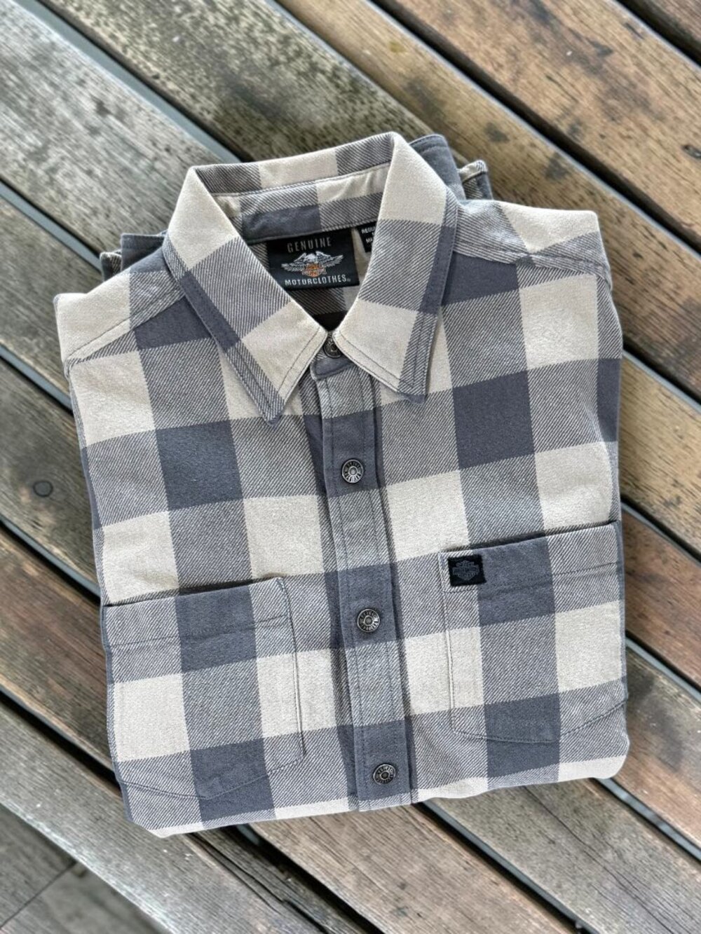 Harley-Davidson Men’s #1 Logo Plaid Shirt – Size Medium – Gently Used
